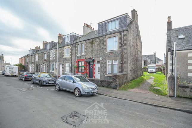 25, Erskine Street, Leven photo 3
