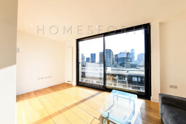 Flat to rent in Spaceworks Building, Plumbers Row, Aldgate East