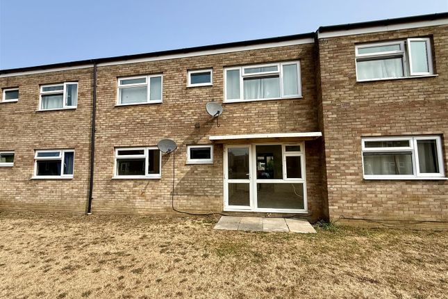 2-bed flat on 20, Portway, Chippenham, £55,000