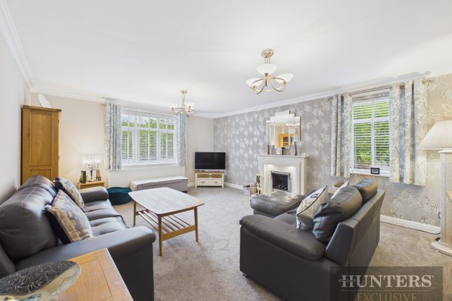 7, Rowan Fields, Scarborough photo 2