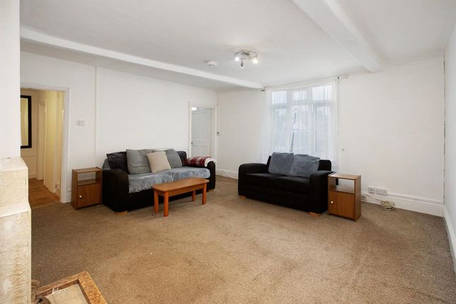 Flat 5, 22 West Cliff, Dawlish photo 2