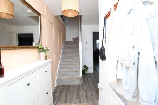 95 Rhodfa Ieuan, Cardiff photo 4