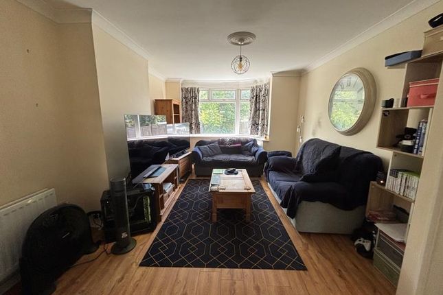 3, Hartsbridge Road, Telford photo 3