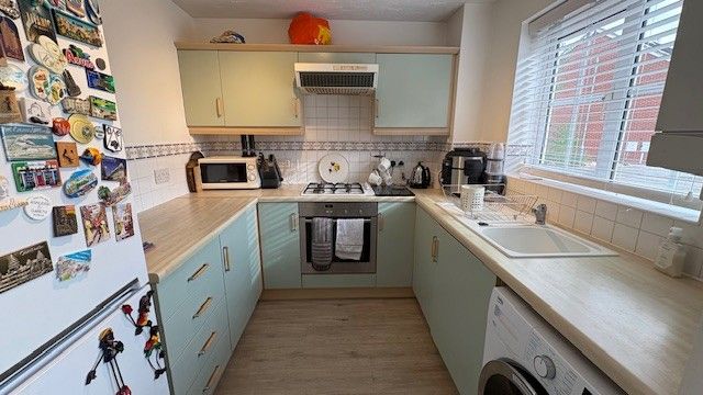 24, NOTTINGHAM photo 4