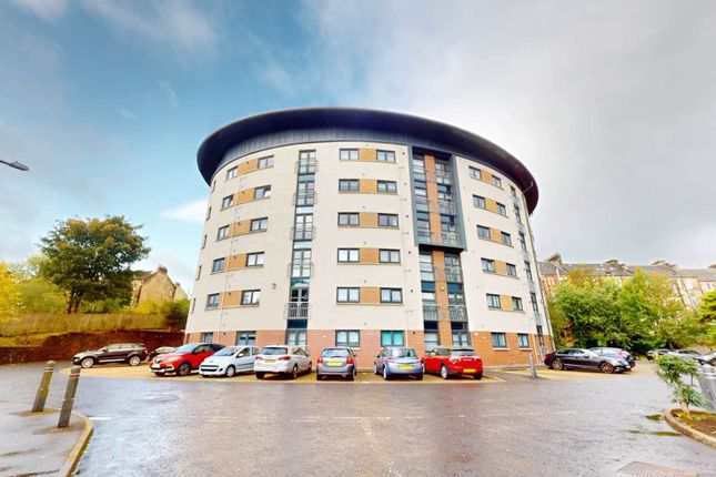 Flat to rent in Saucel Crescent, Paisley