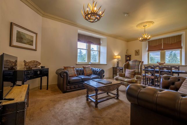The Highland Club, Fort Augustus photo 2