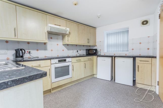 5, Gardiners Court, Mansfield photo 2