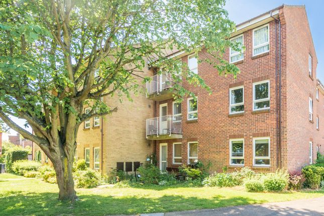 Thumbnail Flat for sale in Baxter Court, Norwich