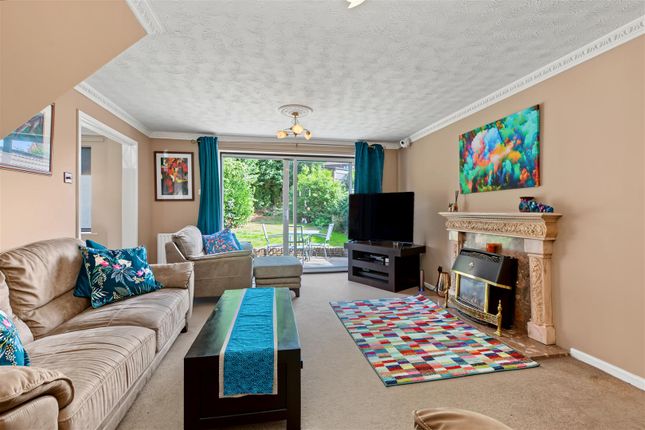 99, Deer Park Drive, Nottingham photo 3