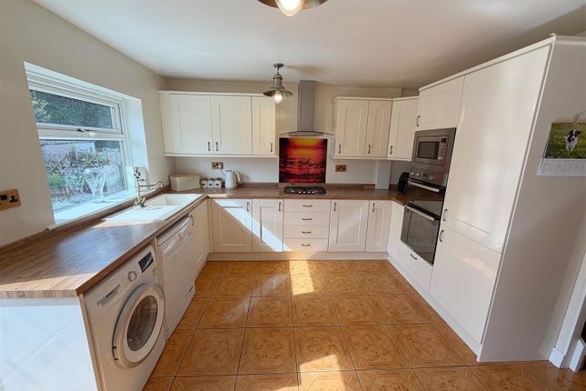 124, Irwell, Skelmersdale photo 5