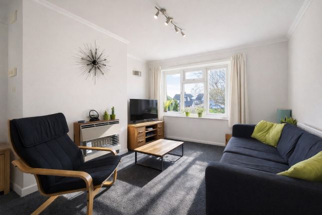 37, The Glades, Bexhill on Sea photo 3