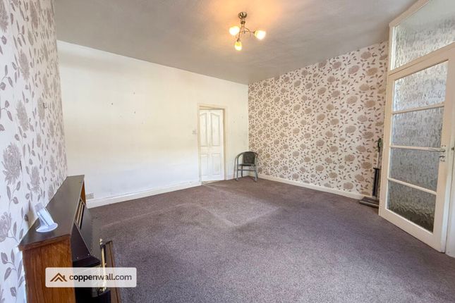 7, Holt St, Waterfoot photo 4