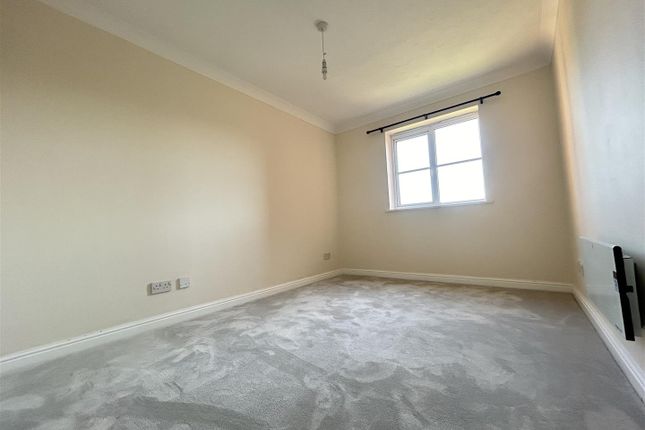Aquiline House, Weymouth Close, Clacton-On-Sea photo 4