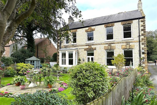 Flat for sale in Enterpen Hall, Hutton Rudby, Yarm