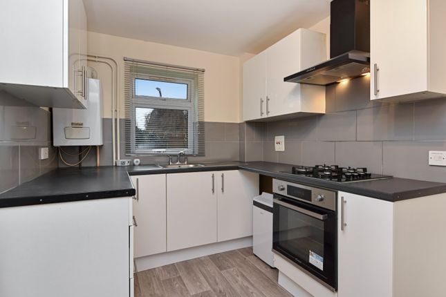Ground Floor Flat, 25 Bowbank Close photo 2