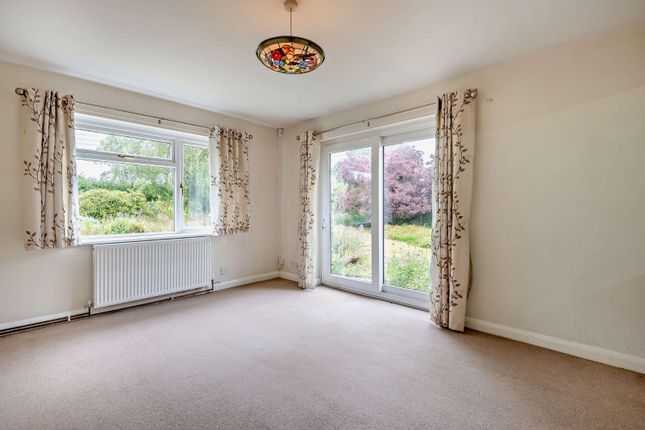 59, Berry Hill Crescent, Gloucestershire photo 4