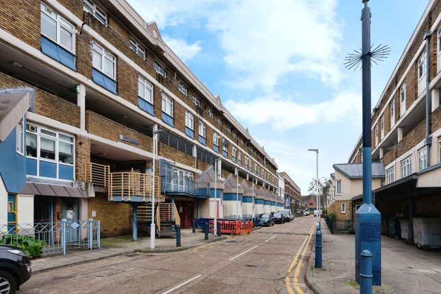 Thumbnail Flat for sale in Stockwell Park Road, Stockwell