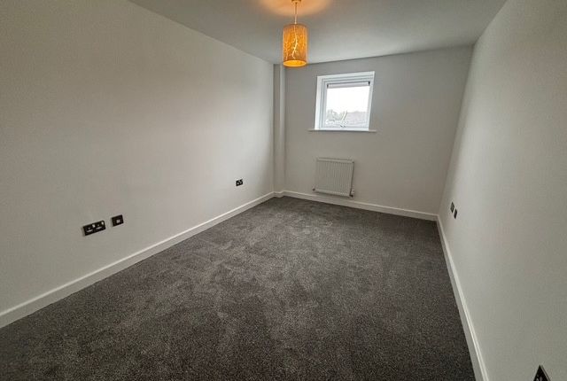 190, Leicester photo 3