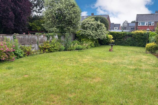 18, Kennett Road, Slough photo 2