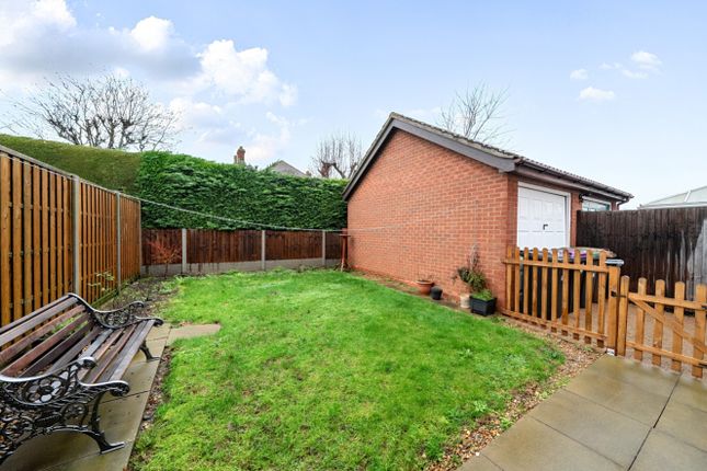 16, Nursery Court, Sleaford photo 3