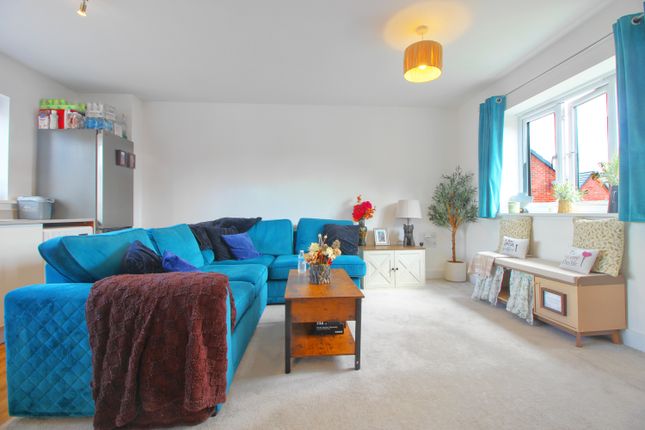 21, Friesian Way, Uttoxeter photo 4