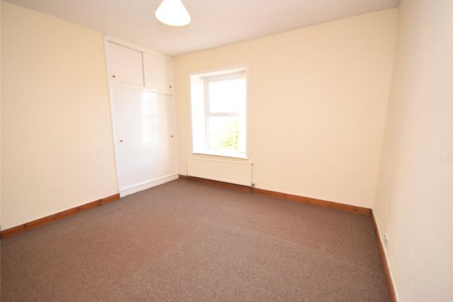 End terrace house to rent in Church Street, Read