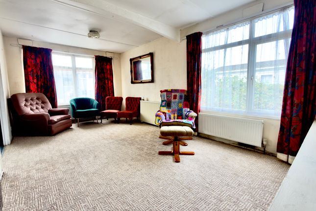 16, Ivy Walk, Banwell photo 4