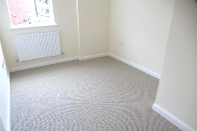 Flat 2, 84A, High Street, MILTON KEYNES photo 4