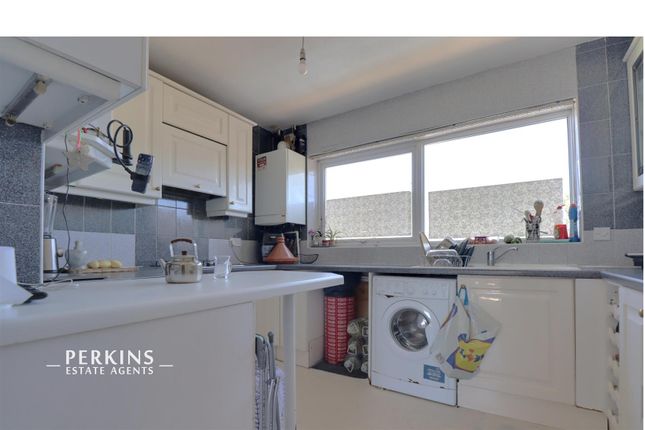 6 Timor Court, Longford Avenue, Southall photo 2