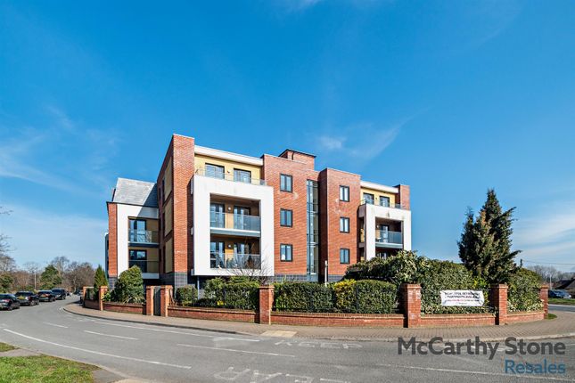 1-bed flat on 11 Landmark Place, 1 Moorfield Road, Denham, £265,000