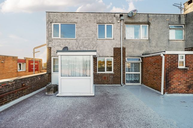 End terrace house for sale in Abbotswood, Yate, Bristol, Gloucestershire