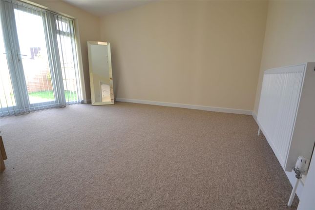 17, Station Road, Cheltenham photo 4