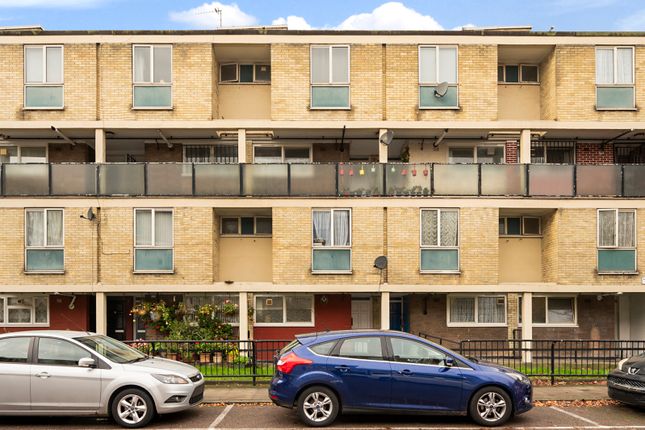 Thumbnail Flat for sale in Louise De Marillac House, Smithy Street