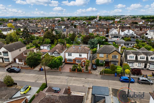13, Manor Road, Stanford-le-Hope photo 4