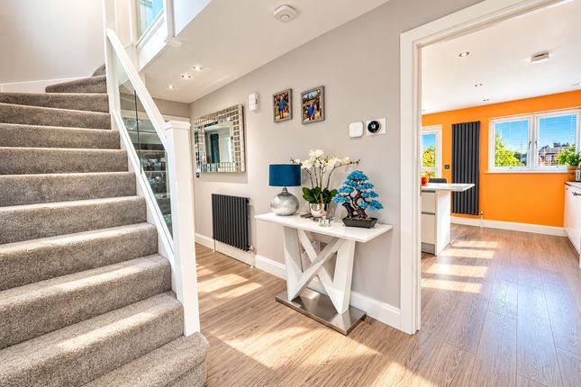 Laurel Court, Rochford photo 3