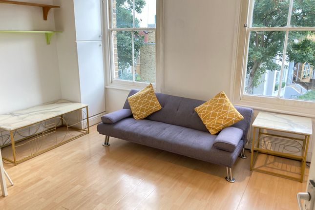 Thumbnail Flat to rent in Very Near Argyle Road Area, Ealing West