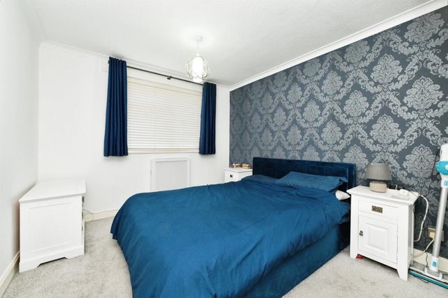 31, Brunswick Court, Rawdon Drive, HODDESDON photo 4