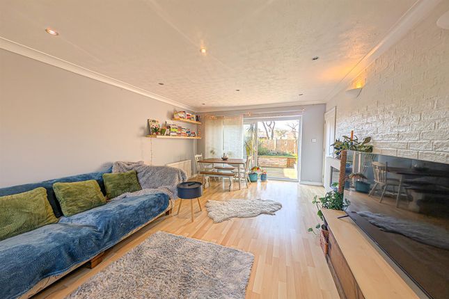23, Strollers Way, Newmarket photo 4