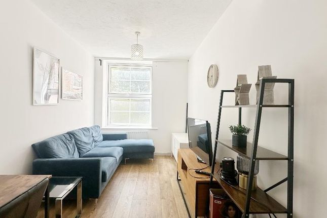 Matilda House, Wapping photo 4