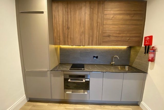 Flat 2, 316 Wilmslow Road, Manchester photo 3