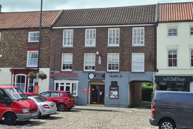 Office to let in High Street, Yarm
