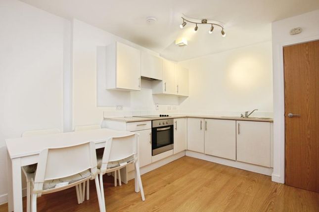 Flat 16 Verdigris 114, Jacob Street, Bristol photo 4