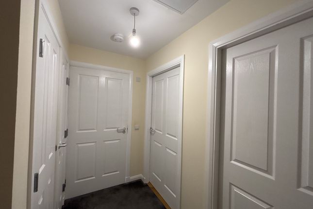 30, Mavor Court, Nerston photo 3