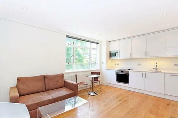 Flat to rent in Nell Gwynn House, Sloane Avenue, London
