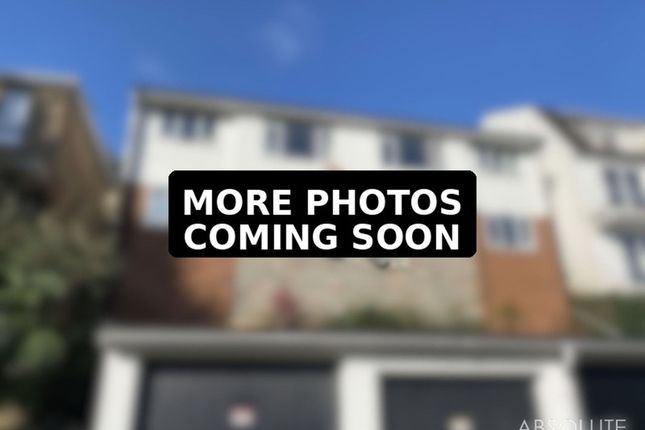 Flat 3, Victoria Court Victoria Road, Dartmouth photo 2