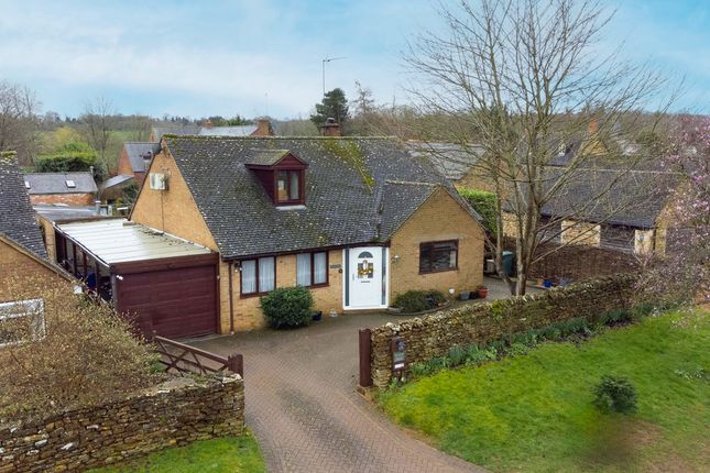 Thumbnail Detached house for sale in The Bourne, Hook Norton