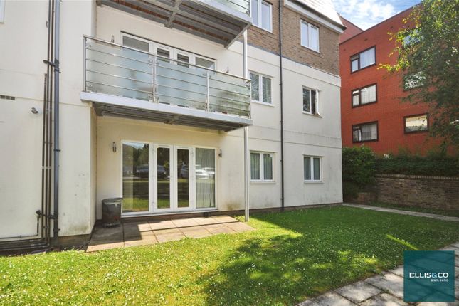Flat 3, Harrington Court, 34, Station Road, Barnet photo 4