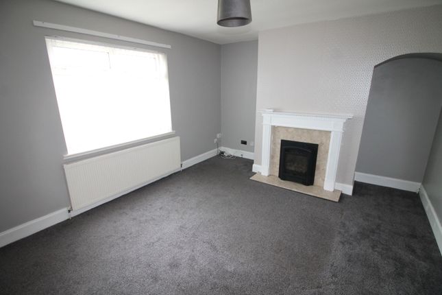 29, Lowerson Avenue, Houghton Le Spring photo 2