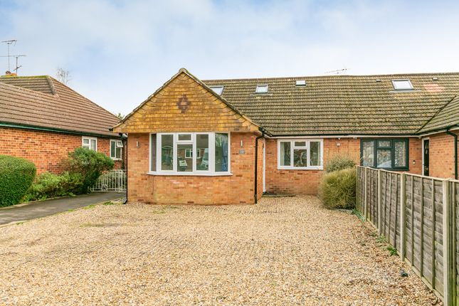 Thumbnail Bungalow for sale in Queenhythe Road, Guildford