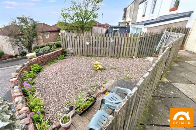 10, Lawson Lane, Leven photo 4